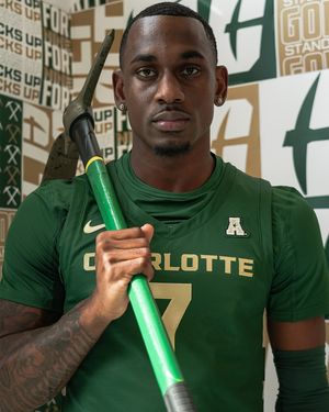 Image post by @49ersbasketball on Instagram