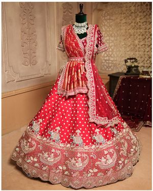 Image post by @ambika_fashion_kolkata on Instagram