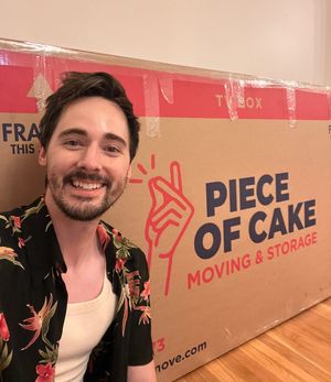 Image post by @pieceofcakemoving on Instagram