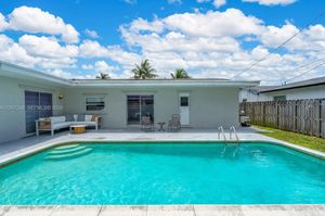 Image post by @ventasyrentasmiami on Instagram