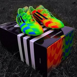Image post by @soccerdotcom on Instagram