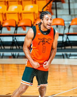 Image post by @gocamelsmbb on Instagram