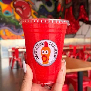 Image post by @daveshotchicken on Instagram