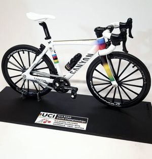Image post by @minibicis on Instagram
