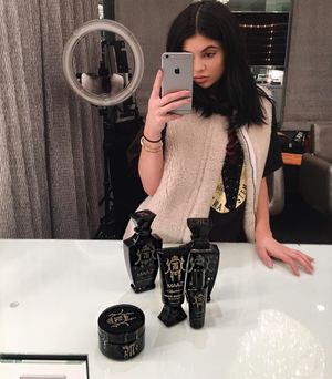 Image post by @kyliejenner on Instagram