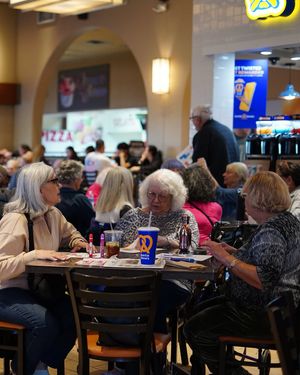 Image post by @northphoenixoutlets on Instagram