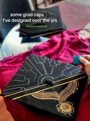 Video post by @hennahottie on TikTok
