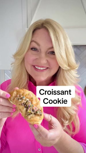 Video post by @livinglocurto on TikTok