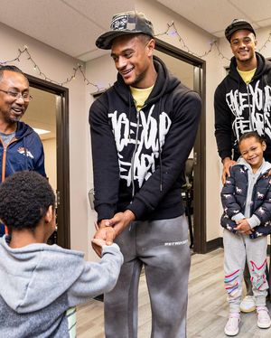 Image post by @patsurtainll on Instagram