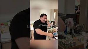 Video post by @scarra on YouTube