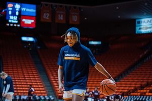 Image post by @UTEPWBB on Twitter