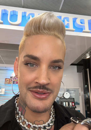 Video post by @danielrenemusic on TikTok