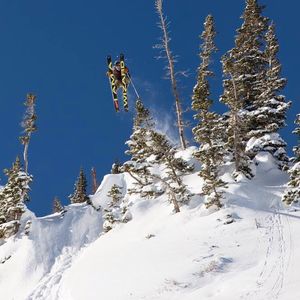 Image post by @j_skis on Instagram