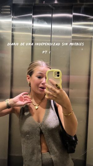 Video post by @carlotagrandeb on TikTok