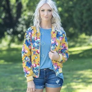 Image post by @shopfillyflair on Instagram