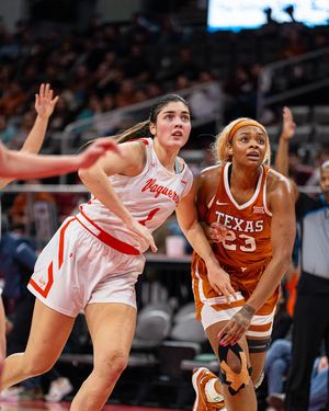Image post by @utrgvwbb on Instagram