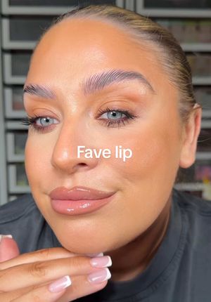 Video post by @beckymorganmakeup on TikTok