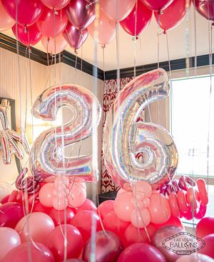 Image post by @lasvegasballoons on Instagram