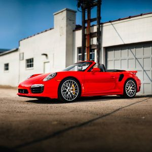 Image post by @porscheexchange on Instagram