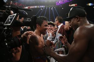 Image post by @showtimeboxing on Instagram