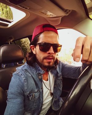 Image post by @soyvikguga on Instagram