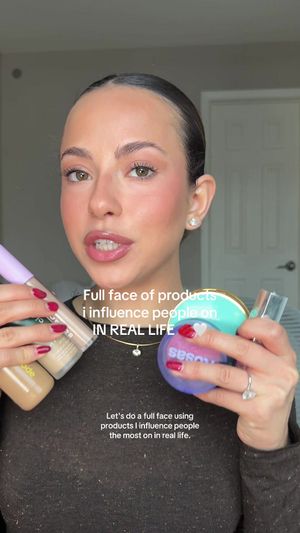 Video post by @anyaweitz on TikTok