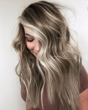 Image post by @behindthechair_com on Instagram