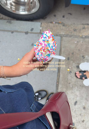 Video post by @clarakunning on TikTok