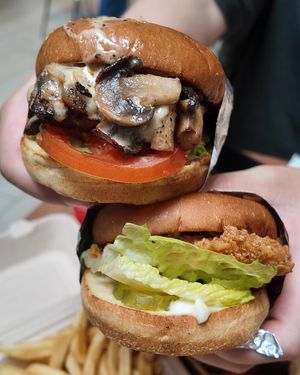 Image post by @thefunsizedfoodiee on Instagram