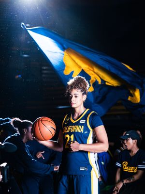 Image post by @calwbball on Instagram