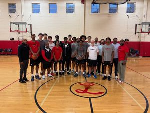 Image post by @luhibasketball on Instagram