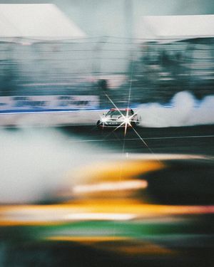Image post by @lauraroze on Instagram