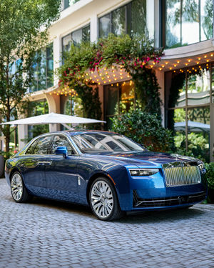 Image post by @rollsroycecarsna on Instagram