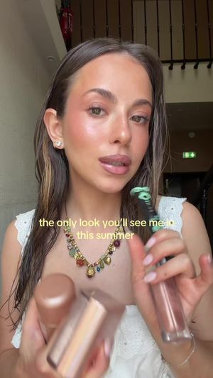Video post by @anyaweitz on TikTok