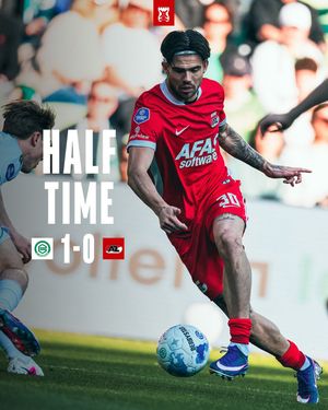 Image post by @azalkmaar on Instagram