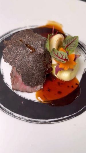 Video post by @lipsmackingfoodie on Instagram