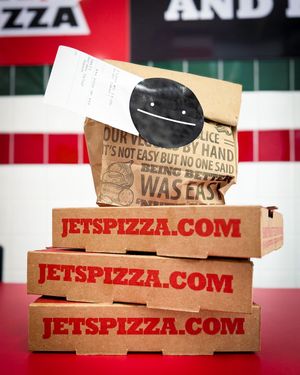 Image post by @jetspizza on Instagram