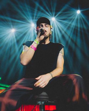 Image post by @kendallschmidt on Instagram