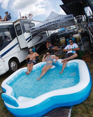 Image post by @nashvillesuperspeedway on Instagram