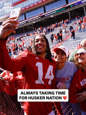 Image post by @hailvarsity on Instagram
