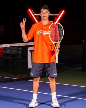 Image post by @UTRGVMTENNIS on Facebook