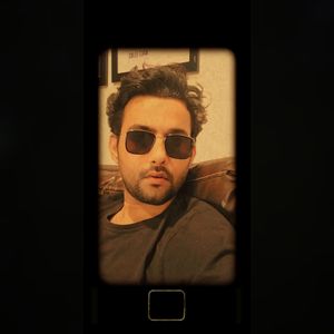 Image post by @ibhishamsoni on Instagram