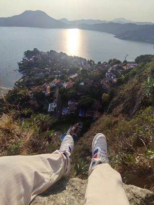 Image post by @estebanchincoyaoficial on Instagram