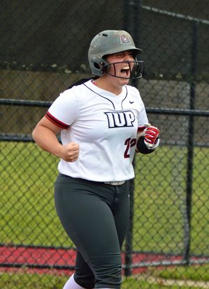 Image post by @IUPsoftball on Twitter