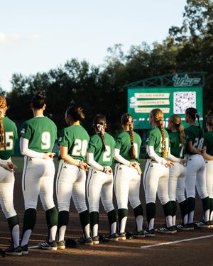 Image post by @usfsoftball on Instagram