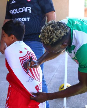Image post by @clubnecaxa on Instagram