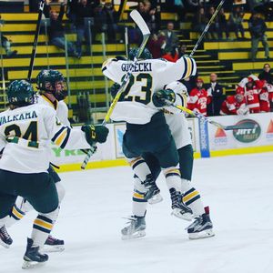Image post by @uvmwhockey on Instagram