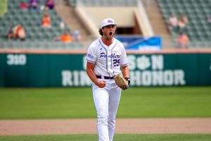 Image post by @hpu_baseball on Instagram