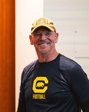 Image post by @cal_football on Instagram