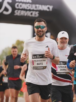 Image post by @stevengr.am on Instagram